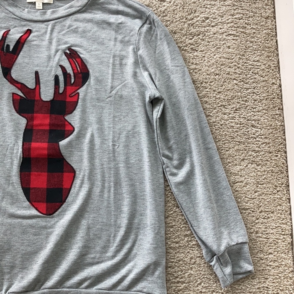 Grey French Terry Long Sleeve Plaid Reindeer Top - Picture 8 of 10